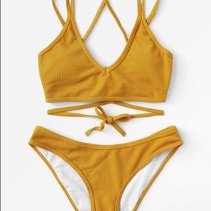 Cross cross bikini set